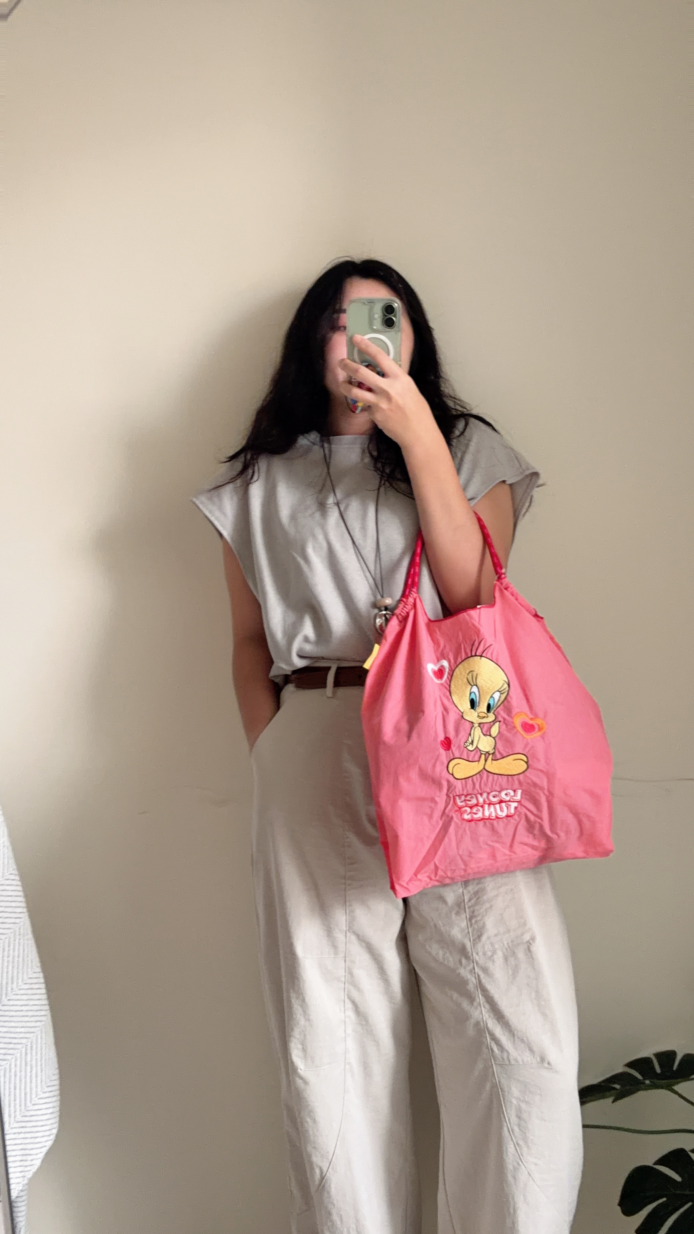 日本 Ball & Chain × Looney Tunes 崔弟 Tweety 刺繡托特包 日本 Ball & Chain × Looney Tunes 崔弟 Tweety 刺繡托特包